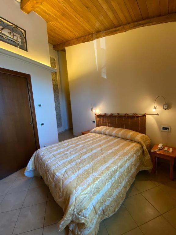 Hotel Residence Due Mari Marcellinara Extérieur photo